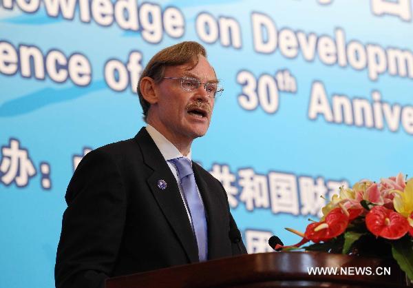 World Bank President Robert Zoellick addresses the Conference ot the 30th Anniversary of China-World Bank Cooperation in Beijing, Sept. 13, 2010.