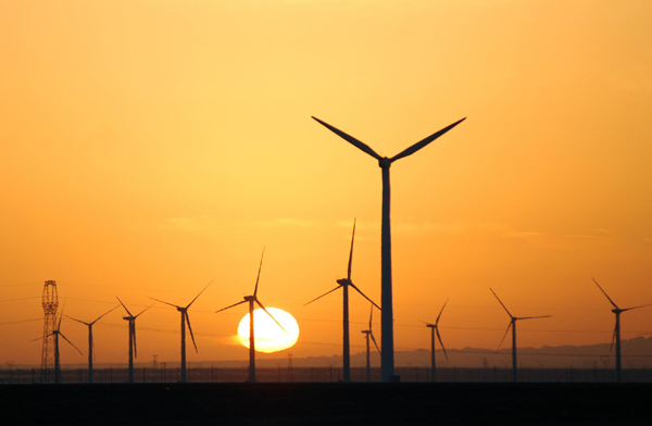 Wind turbines are seen at Guazhou Wind Farm in Jiuquan, northwest China's Gansu Province, Nov 3, 2010. 