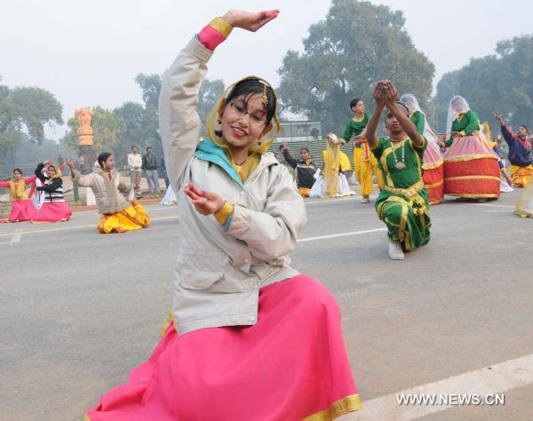 School children rehearse for the Republic Day's parade in New Dehli, capital of India, Jan. 14, 2011. India celebrates its Republic Day on Jan. 26 every year.