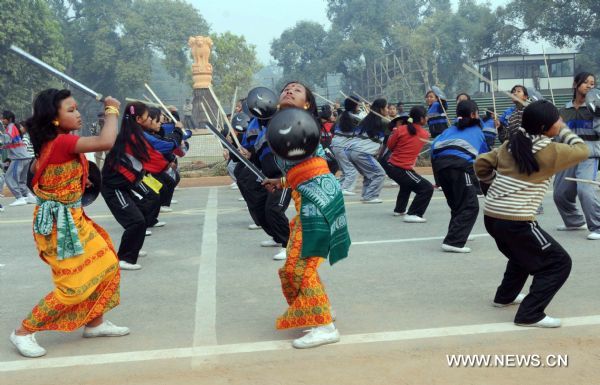 School children rehearse for the Republic Day's parade in New Dehli, capital of India, Jan. 14, 2011. India celebrates its Republic Day on Jan. 26 every year.[