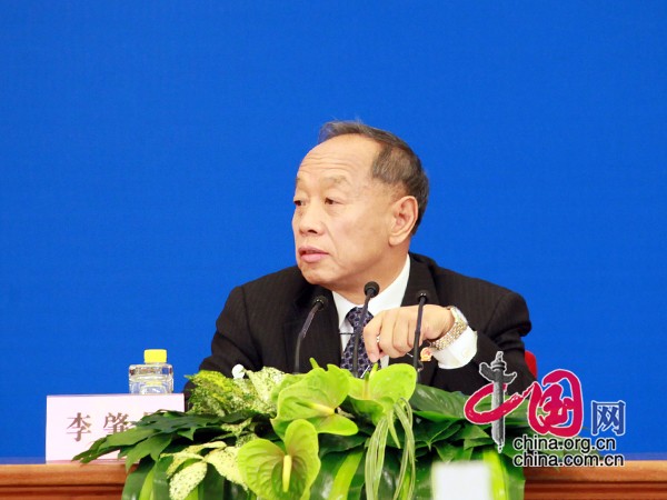 Li Zhaoxing, the spokesman of the fourth session of the 11th National People&apos;s Congress (NPC), provides information about the session and answers questions from the media. 