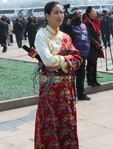 Female journalists made up a majority of reporters covering this year's Two Sessions, the country's most important annual political events. Mar. 8, 2011 marked the celebration of the 100th International Women's Day.