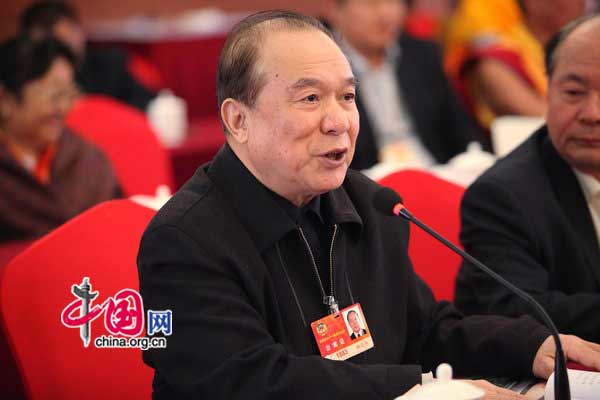 The religious circle of the Chinese People&apos;s Political Consultative Conference (CPPCC), the country&apos;s top political advisory bodies, deliberates the government work report on March 8, 2011. 