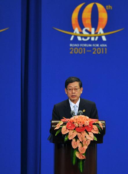 Prime Minister of the Republic of Korea (ROK) Kim Hwang-sik addresses the opening ceremony of the 2011 annual meeting of the Boao Forum for Asia (BFA) in Boao, south China's Hainan Province, April 15, 2011. 