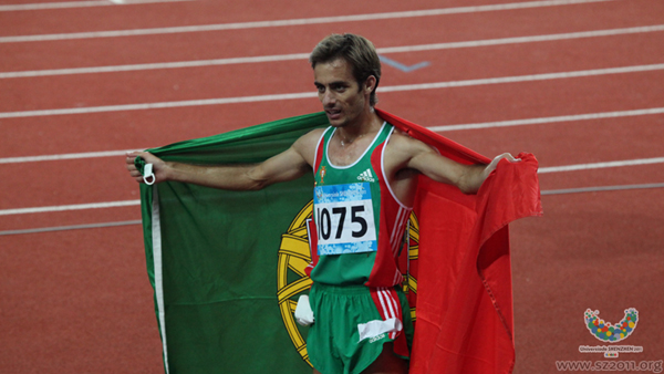 Portugal&apos;s Alberto Paulo celebrates after the men&apos;s 3000m steeplechase final at the 26th Summer Universiade, Shenzhen on August 20, 2011. Paulo claimed the gold medal with 8 minutes 32.26 seconds. 