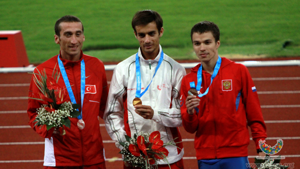 Portugal&apos;s Alberto Paulo won the gold medal with 8 minutes and 32.26 seconds during men&apos;s 3000m steeplechase final at the 26th Summer Universiade, Shenzhen on August 20, 2011. Turkey&apos;s Akkas Halil won the silver medal with 8 minutes 34.57 seconds. Russia&apos;s Minshin Ildar won the bronze medal.