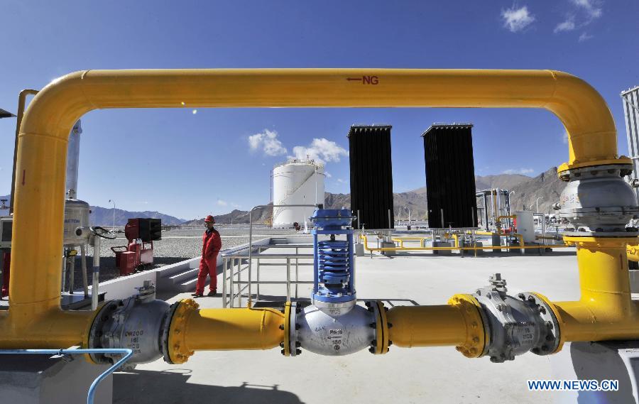 Photo taken on Oct. 26, 2011 shows the first natural gas supply station in Lhasa, capital of southwest China&apos;s Tibet Autonomous Region.