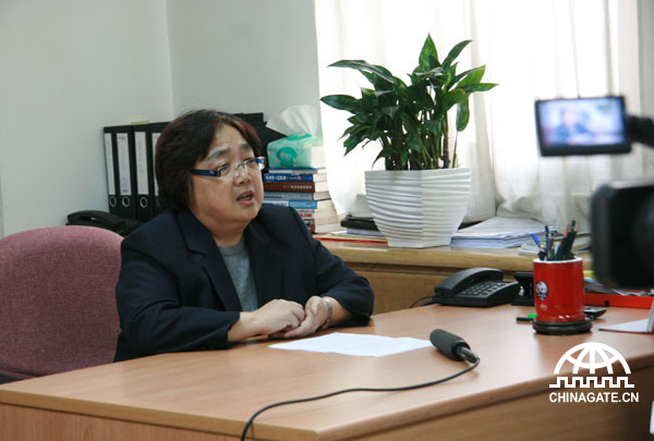 Li Yanduan, China's Ministry of Foreign Affairs' special representative for climate change negotiations, talks about climate change and ways to address related issues. On Nov. 8 in Beijing, Li explained in detail China's actions to address climate change, its international exchange and cooperation in tackling climate change and its expectations for the 2011 UN Climate Change Conference in Durban, South Africa. 