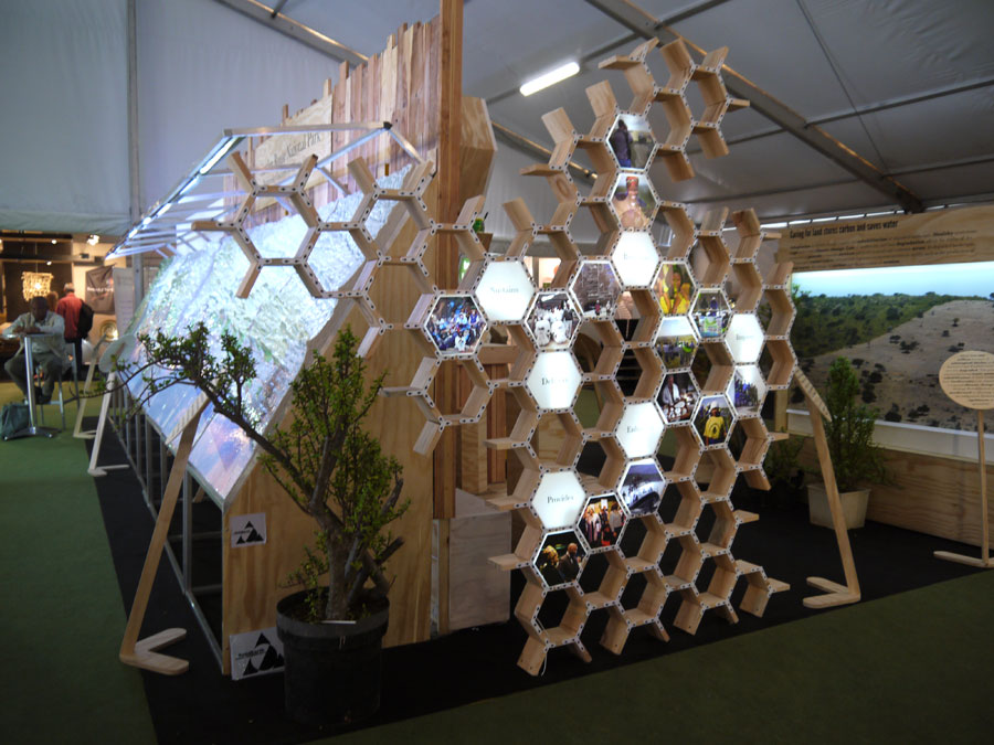 South Africa exhibits its handicraft and artwork in the ongoing UN climate talks in Durban.