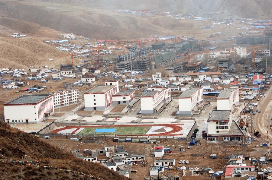 Photo taken on April 12, 2012 shows the Minzu High School in Yushu Tibetan Autonomous Prefecture, northwest China's Qinghai Province. 