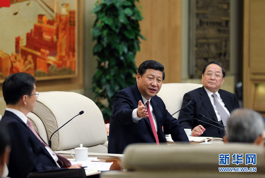 Xi Jinping (C) joins a panel discussion of Shanghai delegation to the 18th National Congress of the Communist Party of China (CPC) in Beijing, capital of China, Nov. 8, 2012. 