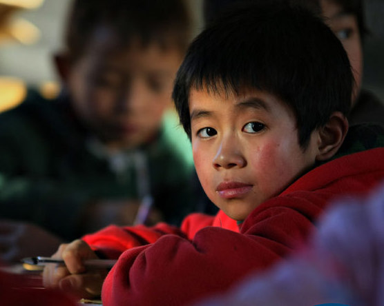The closing rates are higher than the decline in number of rural children, which had originally brought on the increase in dropout students. [China Daily]