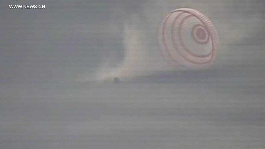 CHINA-SCIENCE-SHENZHOU-10 SPACECRAFT-RETURN (CN)