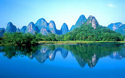 The region is a major tourist destination in China, known for its landscape in Guilin, attractive coastal scenery in Beihai, unique sights along the border area and charming ethnic cultures.