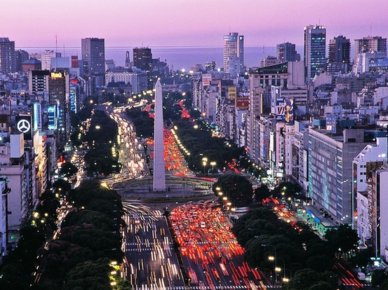 Buenos Aires, one of the 'Top 20 best cities for young people' by China.org.cn.