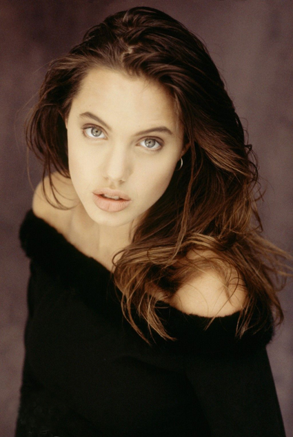 Angelina Jolie, one of the 'top 10 UK beauty icons of 2013' by China.org.cn.