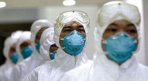 South China's Guangdong province reported a new case of human infection with the H7N9 virus on Monday, with the patient having died on Sunday.
