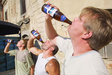 Top 10 alcohol-consuming countries 2014 - China.org.cn