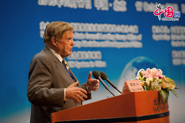 Nobel laureate in economics Robert Mundell [Photo by Chen Boyuan/China.org.cn] 