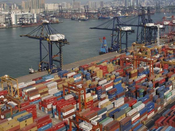  China is home to 7 of the 10 busiest container ports in the world. [File photo]