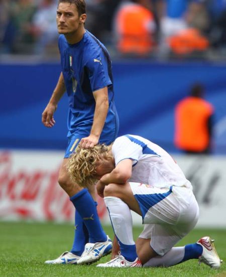 Pavel Nedved, one of the &apos;Top 10 crying moments of the World Cup&apos; by China.org.cn