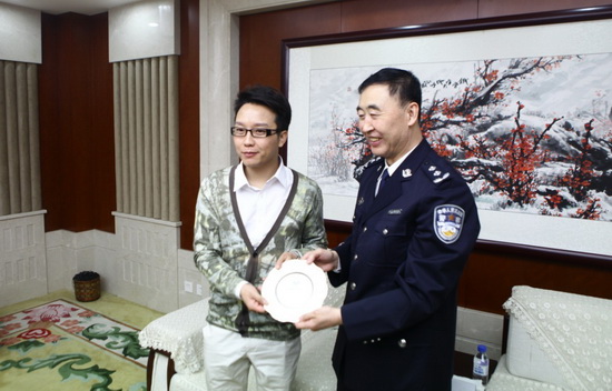 Li Yugang, one of the 'Top 10 anti-drug ambassadors in China' by China.org.cn