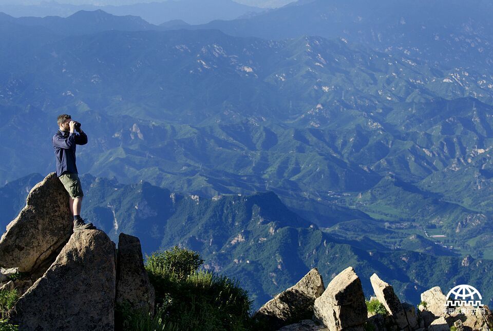 Passionate, dedicated, dynamic urban birdwatcher Terry Townshend is a native Englishman whose Chinese name is Tang Rui.