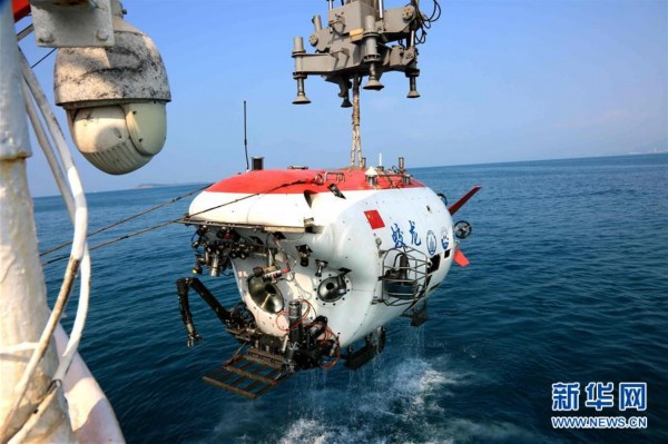 Submersible Jiaolong tested ahead of S. China Sea dive