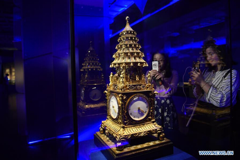 140 sets of relics displayed in Palace Museum