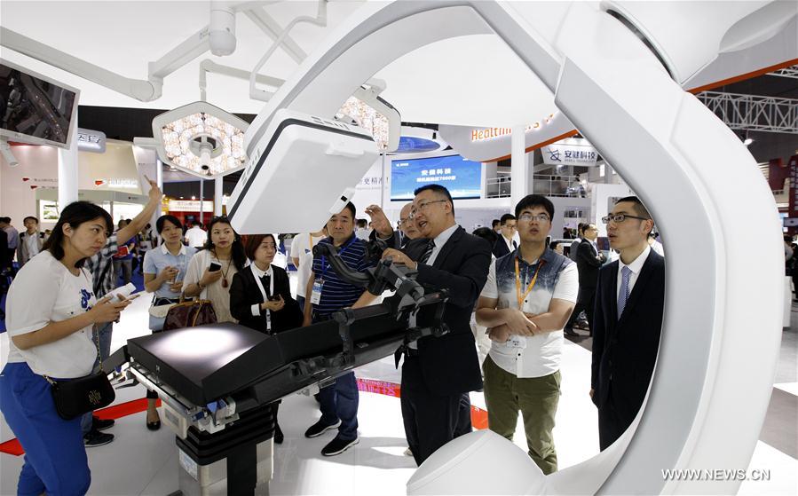 China Int&apos;l Medical Equipment Fair opens in Shanghai 