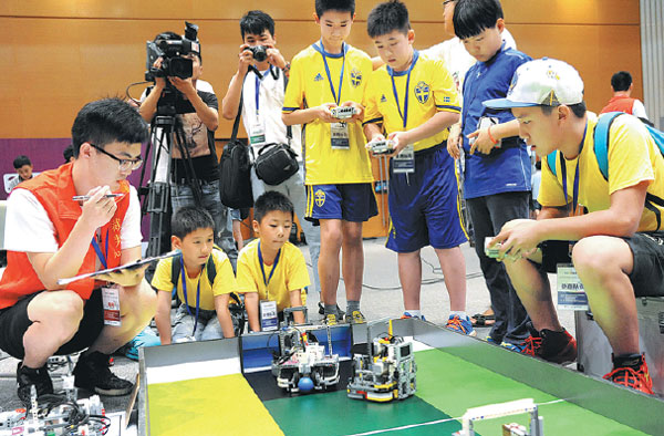 Robot coding for kids hot in China