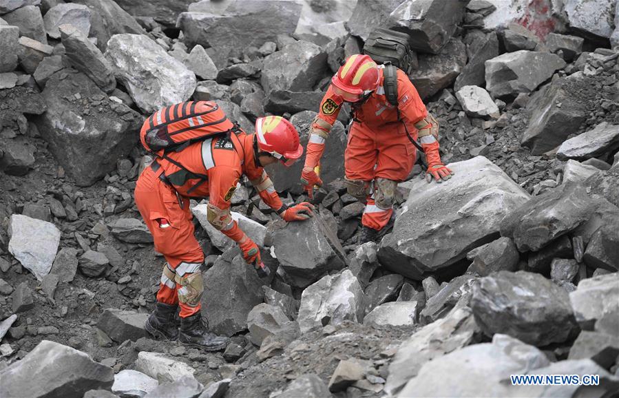 CHINA-SICHUAN-MAOXIAN-LANDSLIDE-RESCUE (CN) 