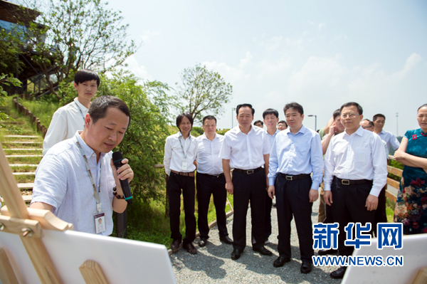 國家旅游局副局長李世宏調研湖南旅游扶貧